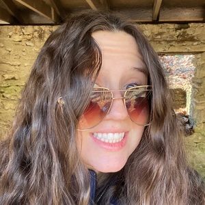 Meet your Posher, Meg